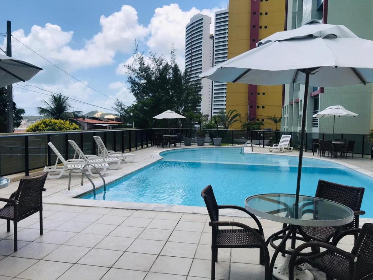 Apartamento de 1 Quarto com Varanda e Vista do Mar