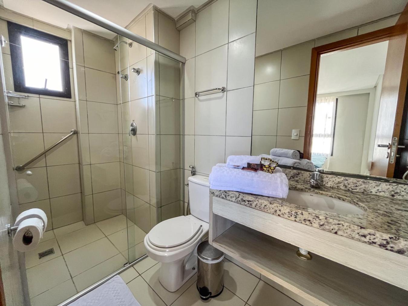Quarto com Cama Queen-size