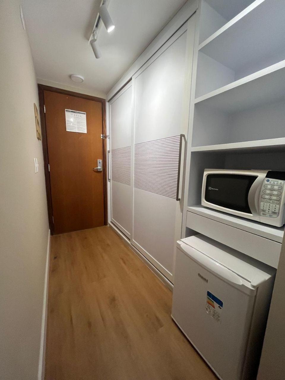 Deluxe Room (2 Adults + 1 Child)