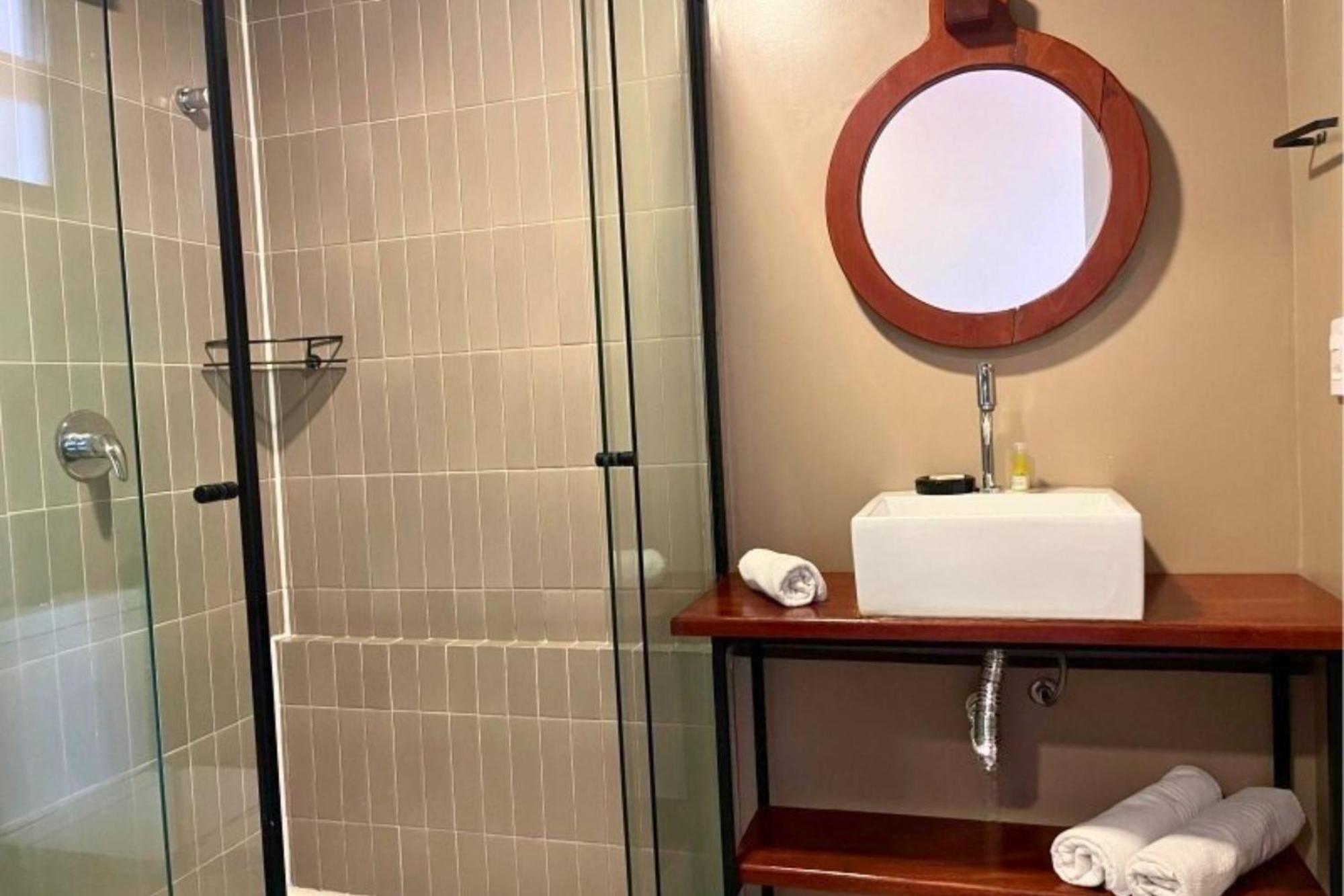 Deluxe Suite with Sea View