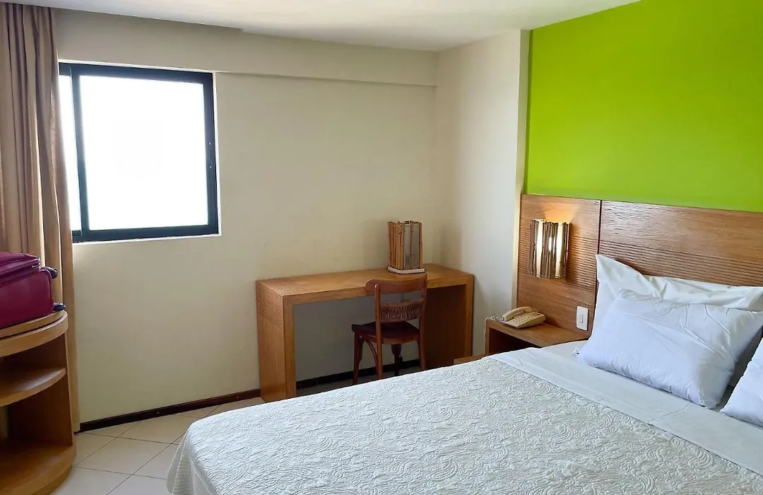Confortavel Suite Com Vista Para Praia Por Carpediem-1
