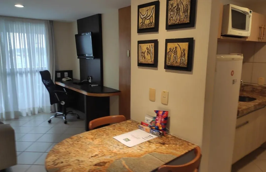 Apts Em Quality Suites-1