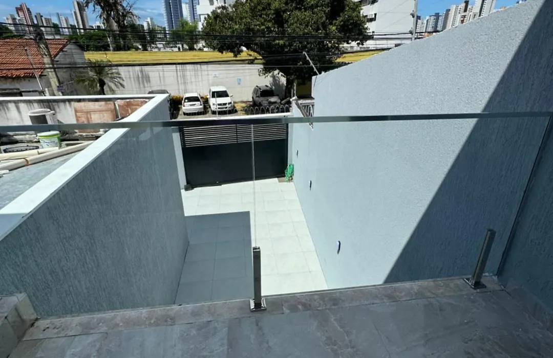 Casa De Alto Padrao-1