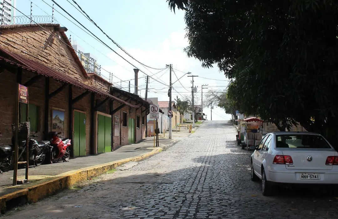Suite Para 5 Pessoas Em Ponta Negra Na Frente Do Rastape-1