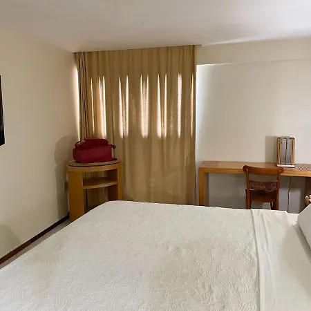 Confortavel Suite Com Vista Para Praia Por Carpediem-3