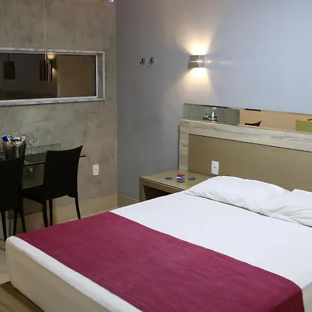 Lux Motel-2