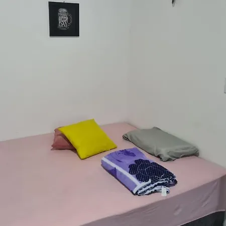 Happy Studio-3