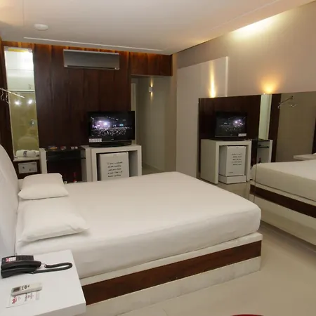 Raru'S Motel Cidade Jardim (Adults Only)-2