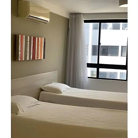 Apartamento Em Areia Preta Com Vista Para O Mar-2