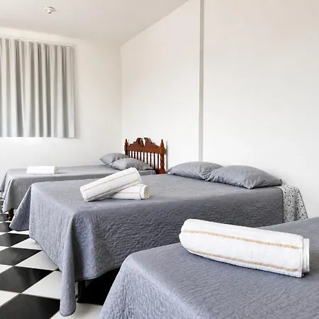 Conforto e Diversão em Ponta Neg, Casa com Piscina, Próxima à Praia e Comodidades Completa-2
