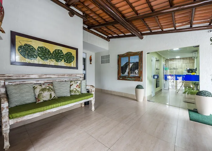 Valencia Hotel Natal